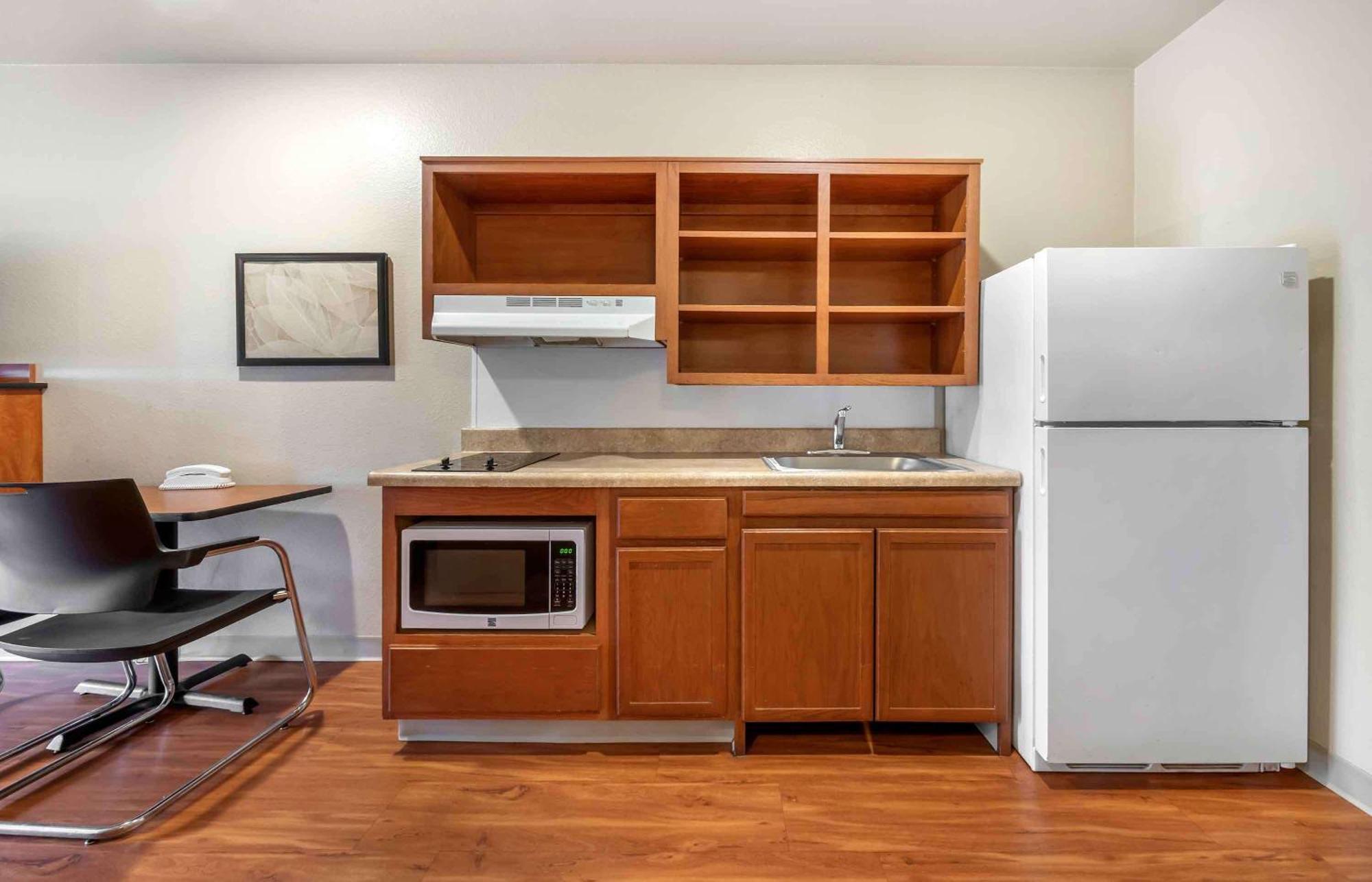 Extended Stay America Select Suites - Wichita - Airport Bagian luar foto