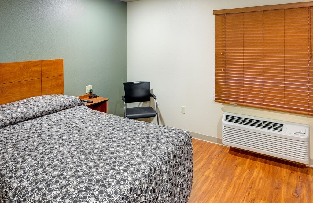 Extended Stay America Select Suites - Wichita - Airport Ruang foto