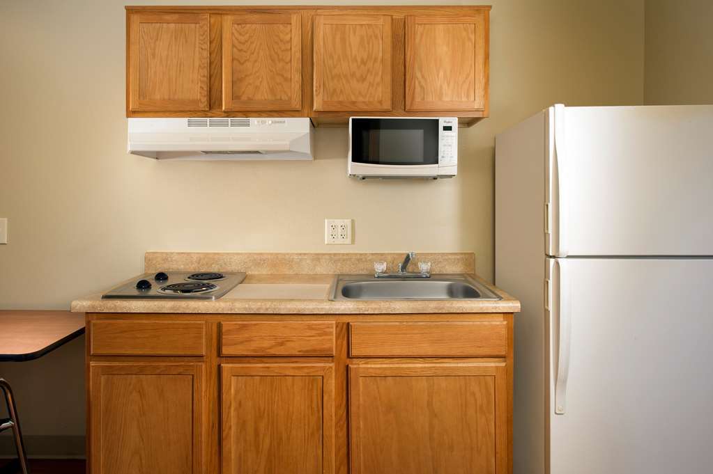 Extended Stay America Select Suites - Wichita - Airport Ruang foto