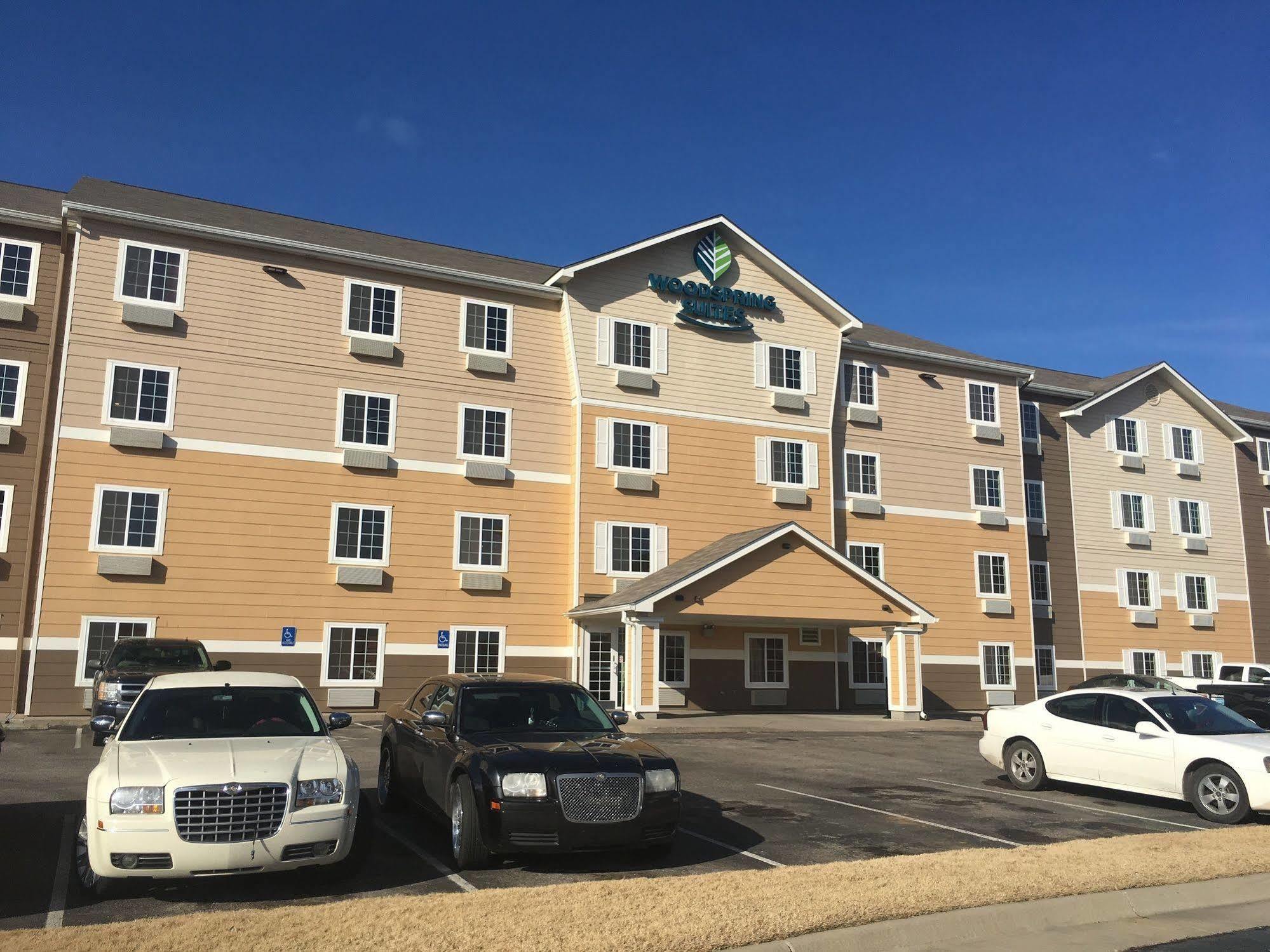 Extended Stay America Select Suites - Wichita - Airport Bagian luar foto