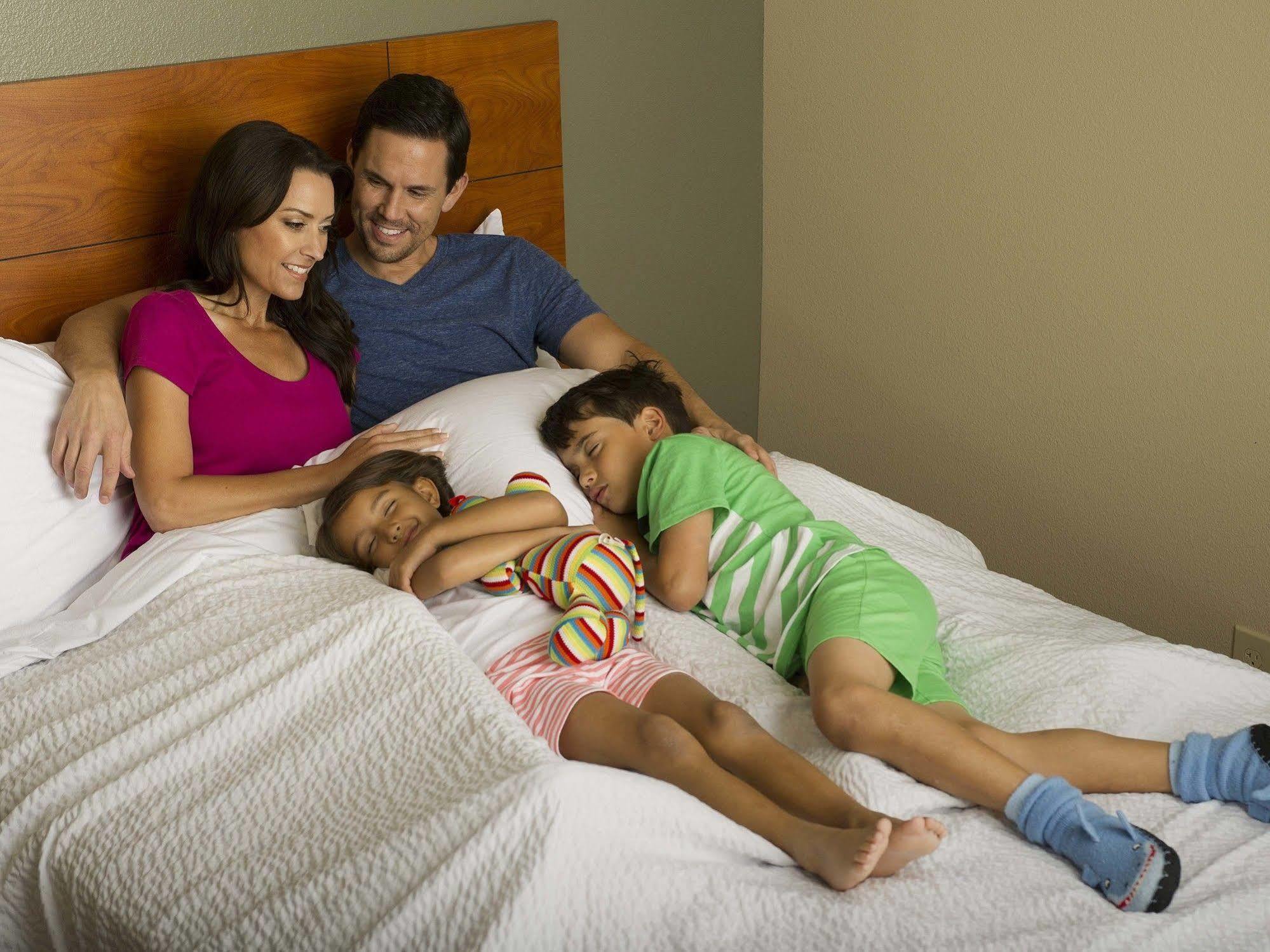 Extended Stay America Select Suites - Wichita - Airport Bagian luar foto